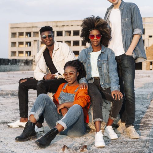 positive-young-people-posing-together
